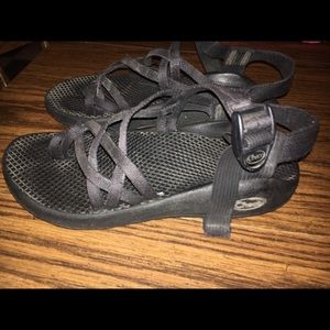 Chaco Shoes - Black chacos Chaco Shoes - Black chacos
